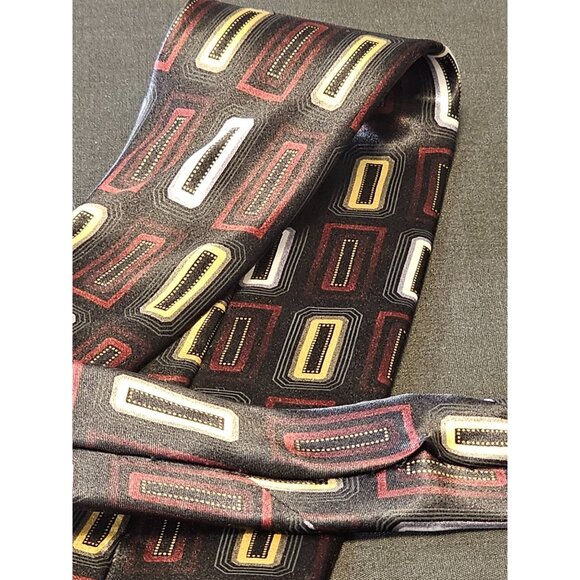 Kilburne & Finch Geometric Pattern Tie - Picture 9 of 9